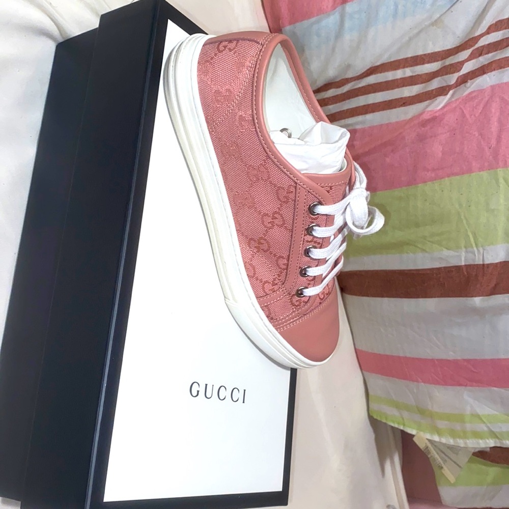 Pink authentic Gucci sneakers (SOLD)